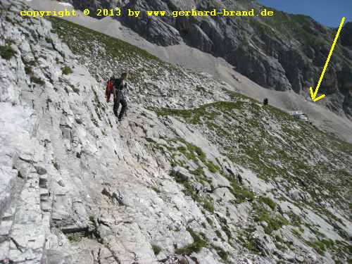 Foto 10: El camino hacia el Zugspitze -  Poco antes del Knorrhütte (refugio de montaña)